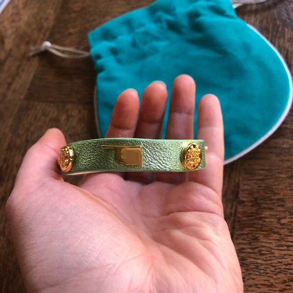 Rustic Cuff Meagen Metallic Oklahoma Single Wrap Light Green with Gold - Picture 2 of 6